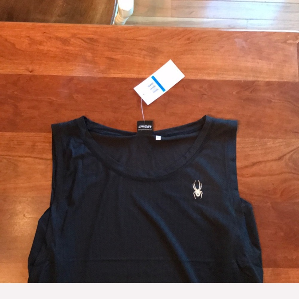 Woman’s Spyder tank black XL